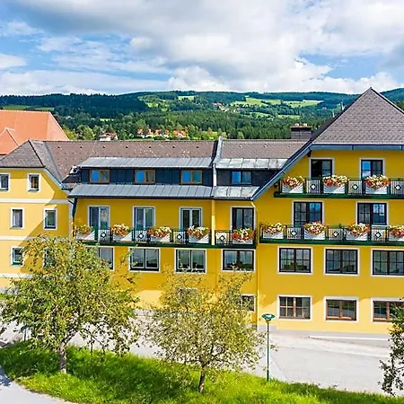 Florianihof Hotel 3*